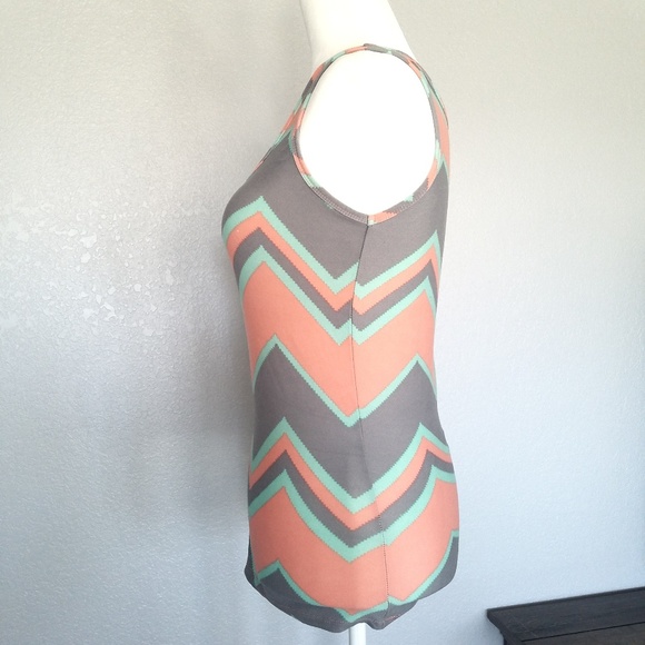 Rue 21 Coral & Turquoise Chevron Tank Top - Picture 3 of 4